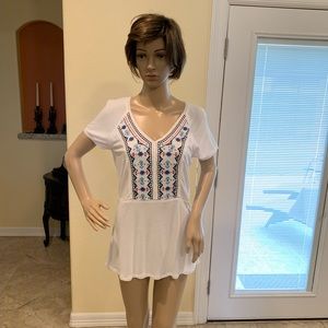 NYGARD white top